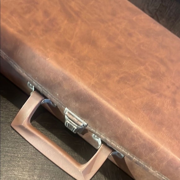 Vintage Brown Leather cassette tape holder 80’s - Picture 2 of 3